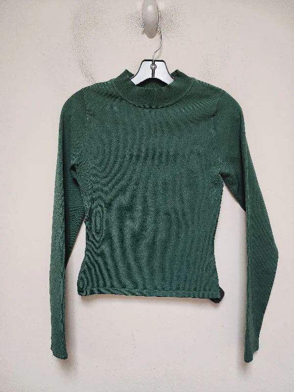 Top Long Sleeve By Babaton In Green, Size: M