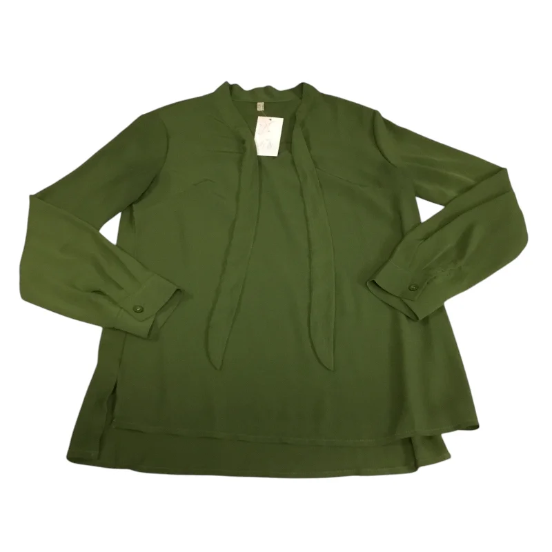 Top Long Sleeve By Clothes Mentor In Green, Size: M