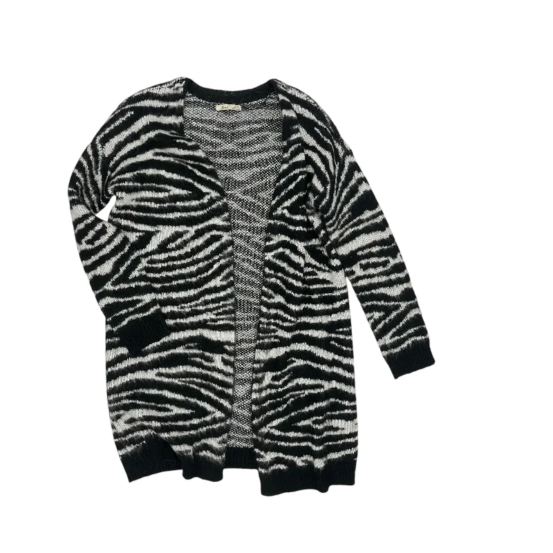 Sweater Cardigan By Dex In Zebra Print, Size:M