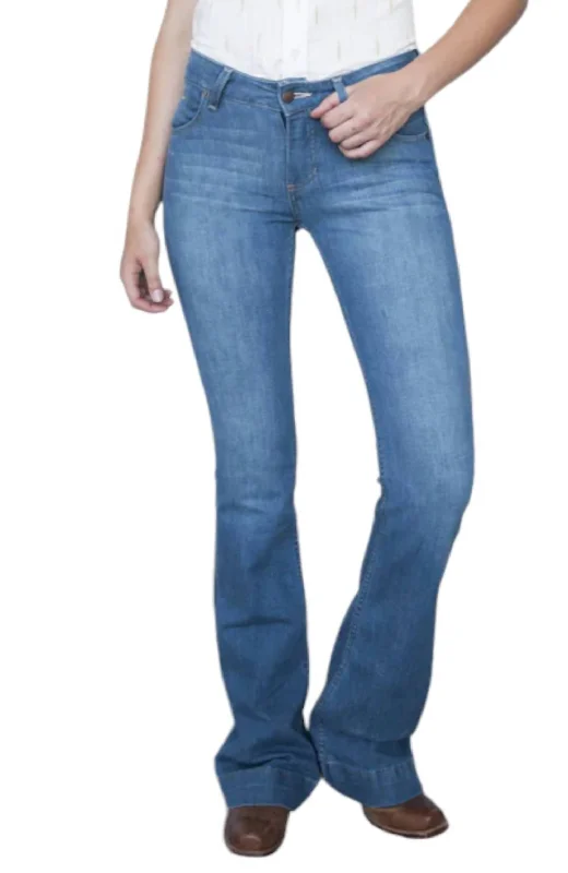 The Lola Soho Fade Jeans In Light Denim